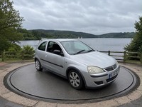2004 Vauxhall Corsa 1.4i 16V SXi 3dr HATCHBACK Petrol Manual