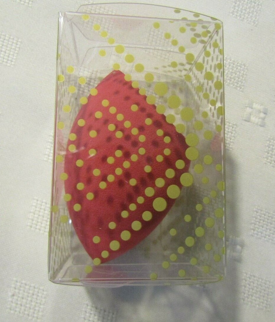 NIB-Original Beauty Blender-larged w/ many amgles& bonus beauty item