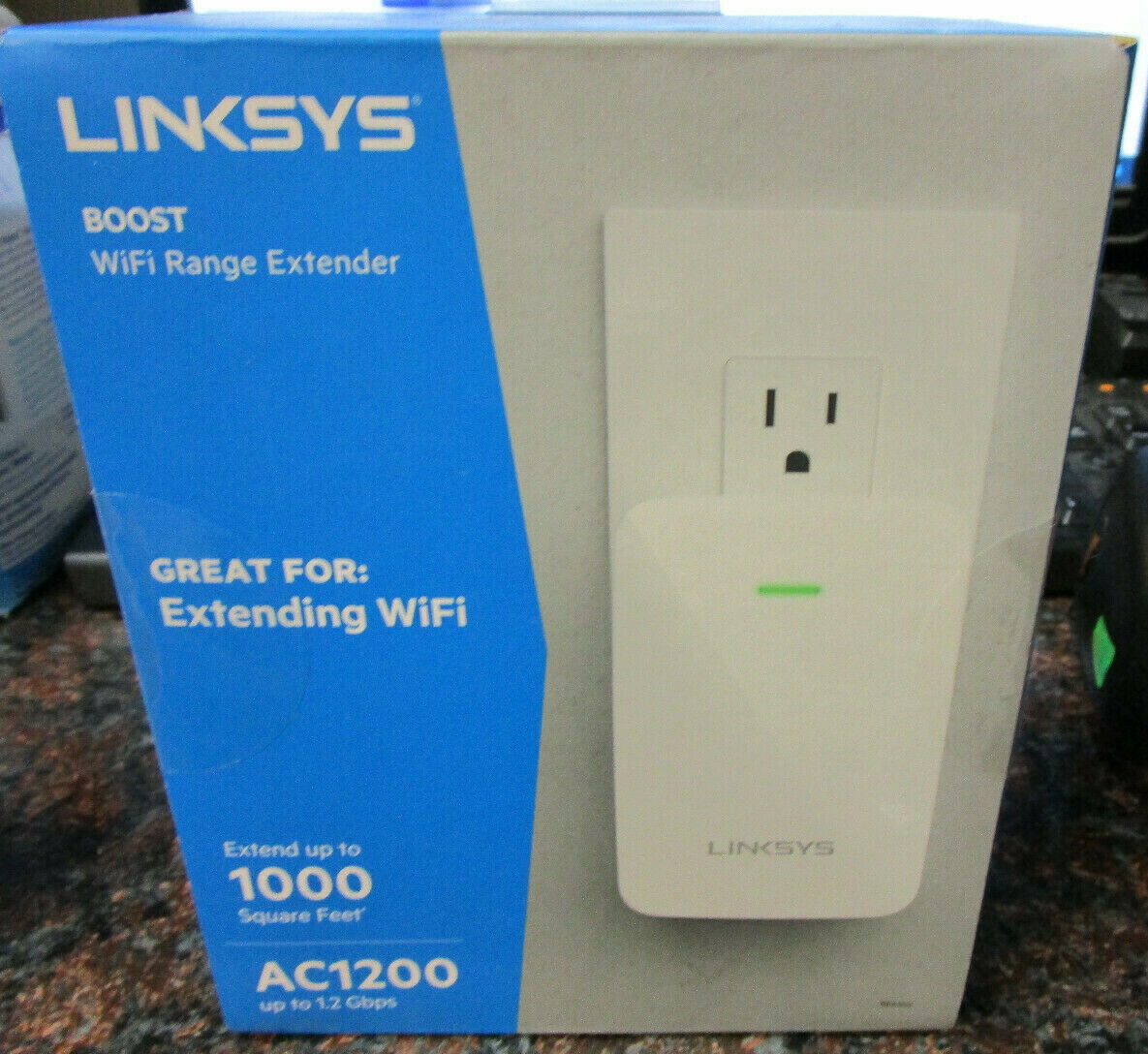 LINKSYS  Boost WiFi Range Extender