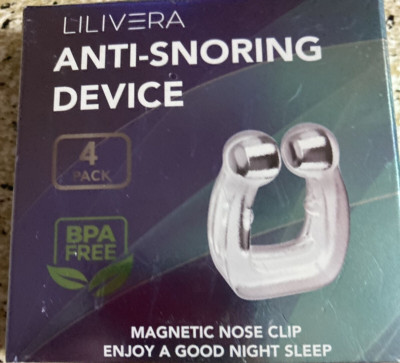 4 PC - LILIVERA ANTI SNORE DEVICE MAGNETIC NOSRE CLIP - ENJOY A GOOD NIGHT SLEEP