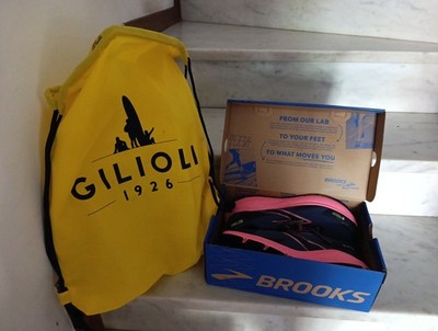 Foto dell'oggetto di un acquirente verificato