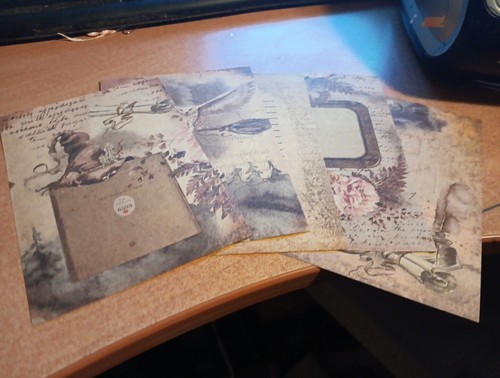 5X SHEETS NOSTALGIC/VINTAGE FOR SCRAPBOOKING/JOURNALS +/-