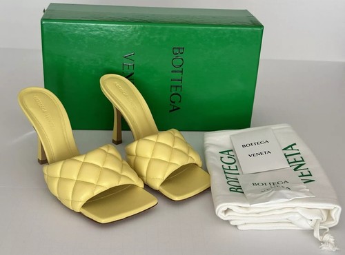 Pre-owned Bottega Veneta $1200  Butterscotch Leather Mules 8 Us (38 Euro) 592015 It