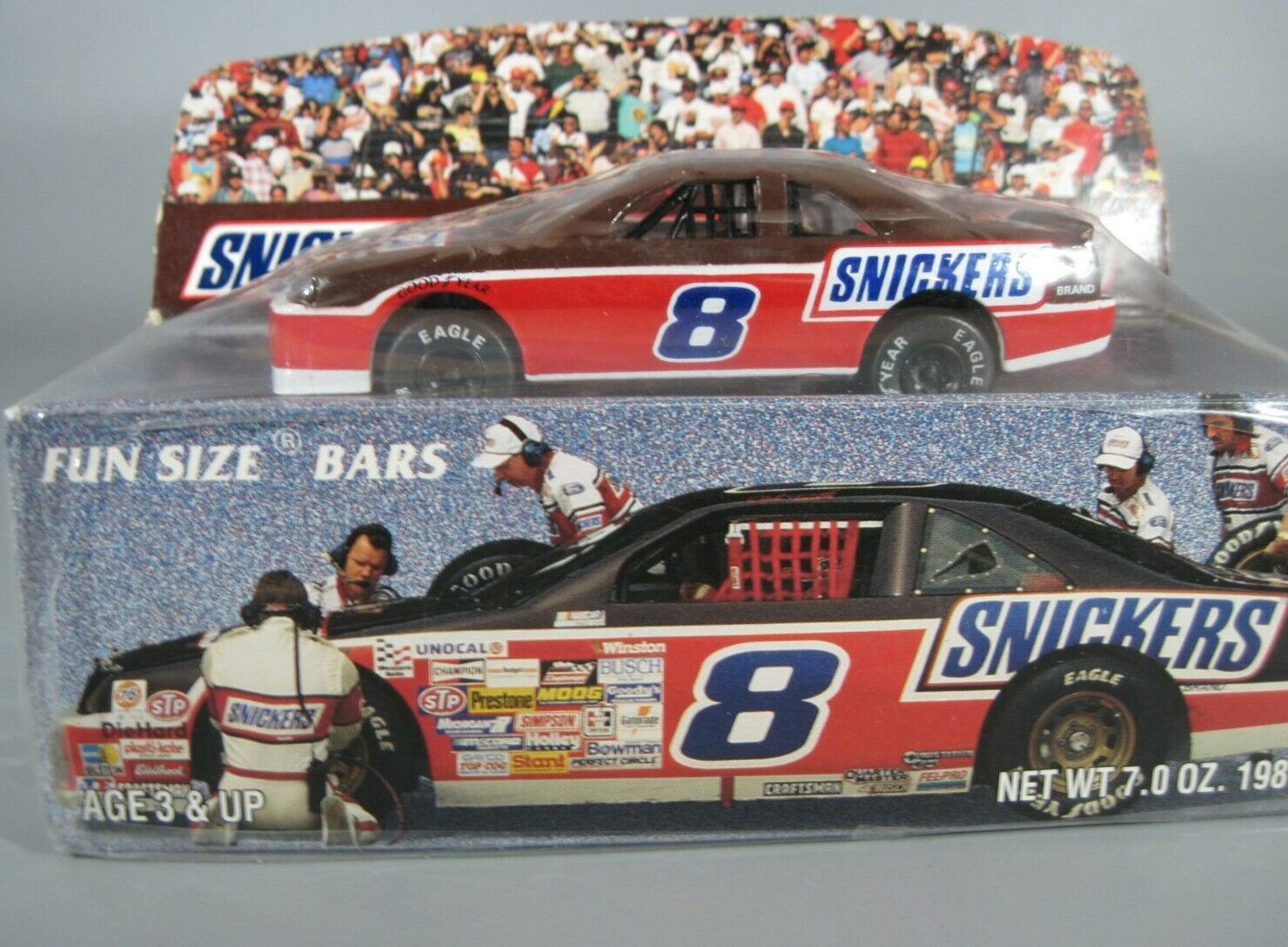 ナスカー 18台セット NASCAR Nascar Authentics #18 Kyle Busch
