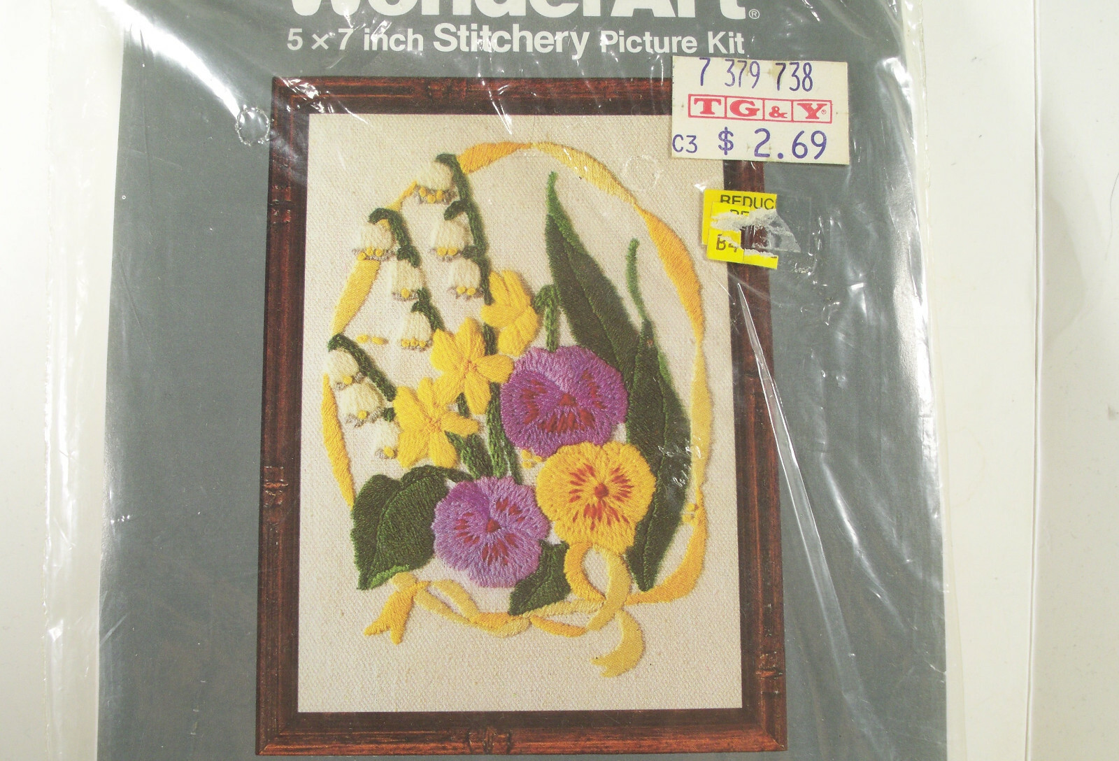 WonderArt Stitchery Picture Kit Spring Theme #5131 5