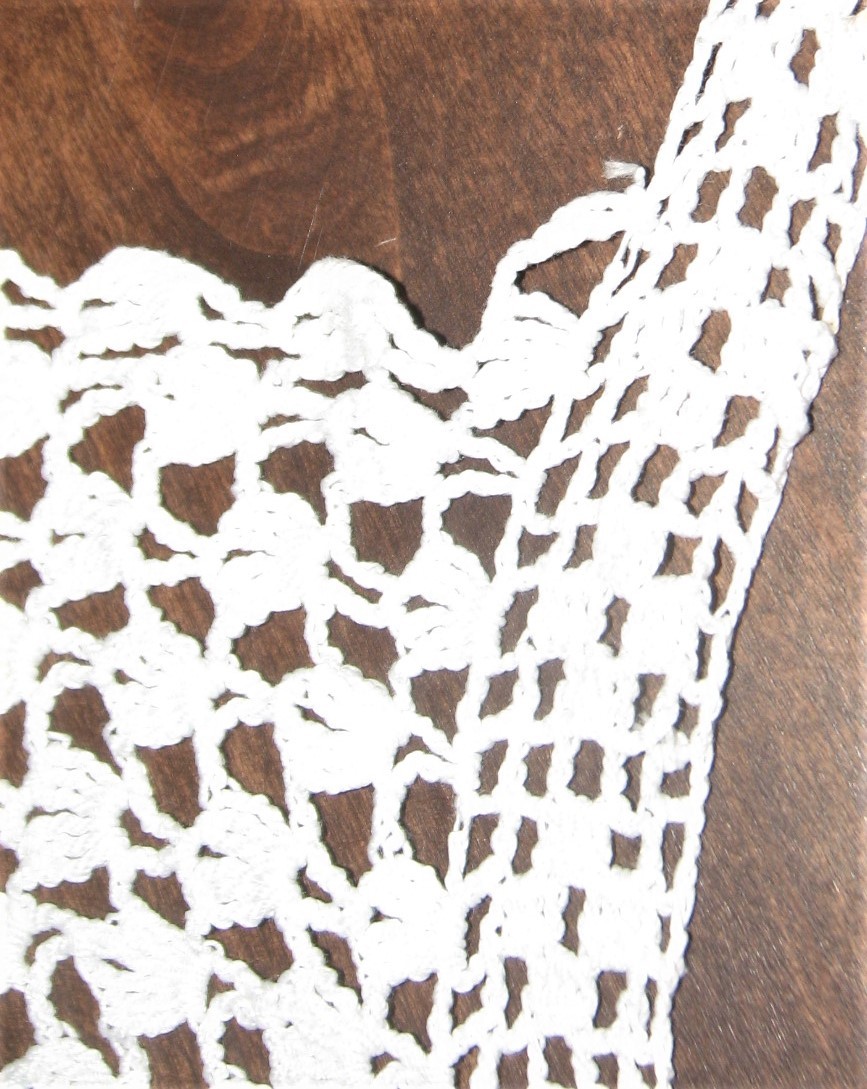 Vintage Crocheted WHITE APRON  with Crocheted Ties -- used