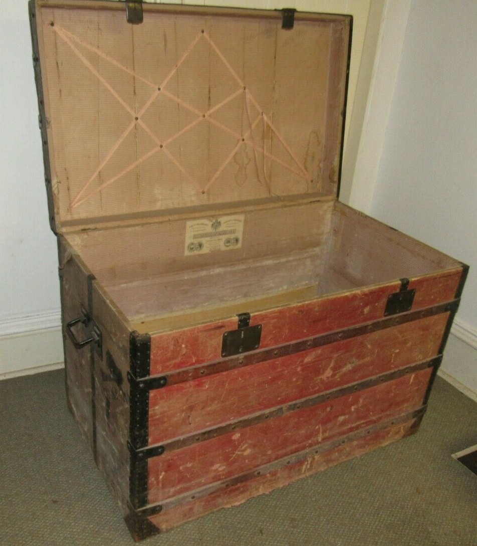 LOUIS VUITTON ANTIQUE STEAMER TRUNK EARLY EMBALLEUR LABEL C-1870 VERY LARGE 39