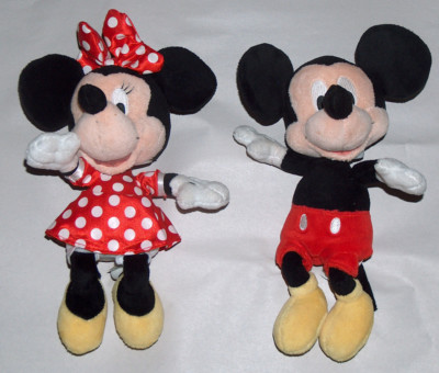 Disney Store Minnie & Mickey Mouse 10