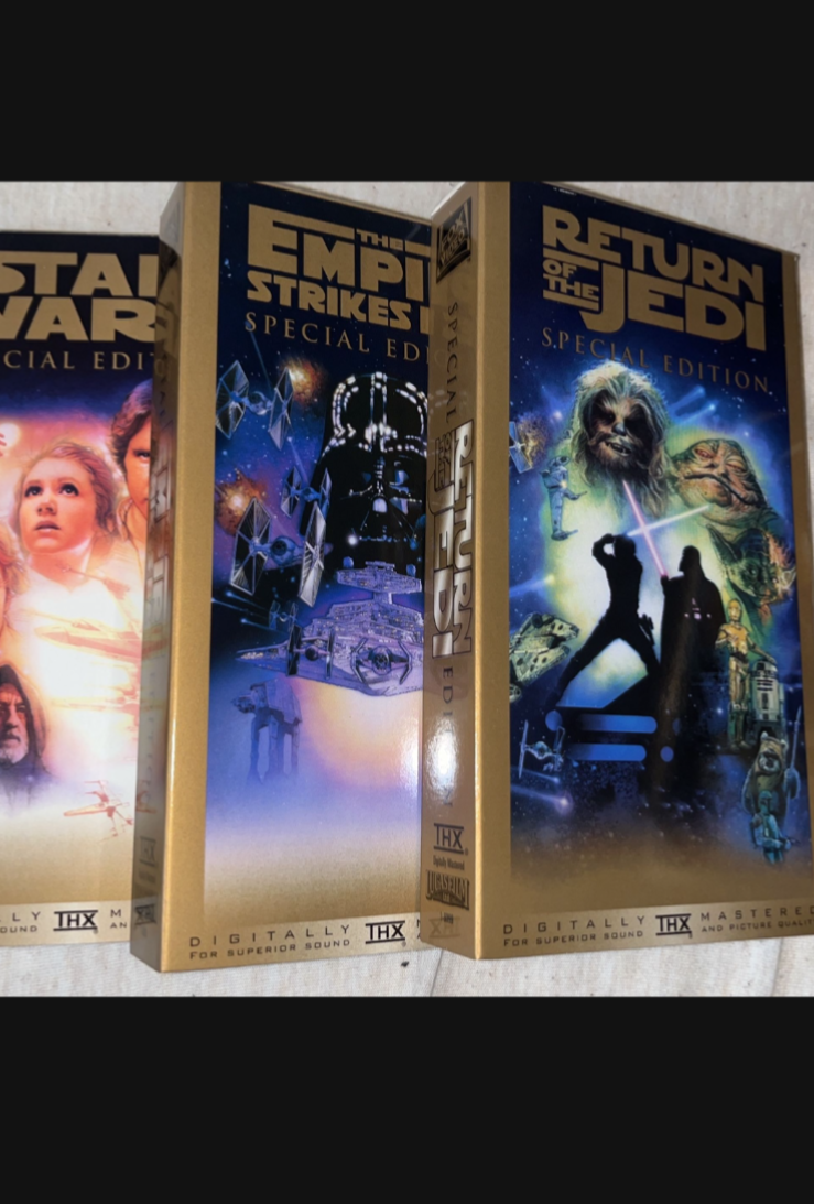STAR WARS TRILOGY　ＶＨＳ Amazon.com: Star Wars Trilogy Giftpack [VHS] : HARRISON FORD