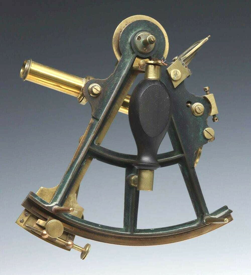 19TH CENTURY MARINE BRASS SEXTANT SIGNED CRICHTON & SON