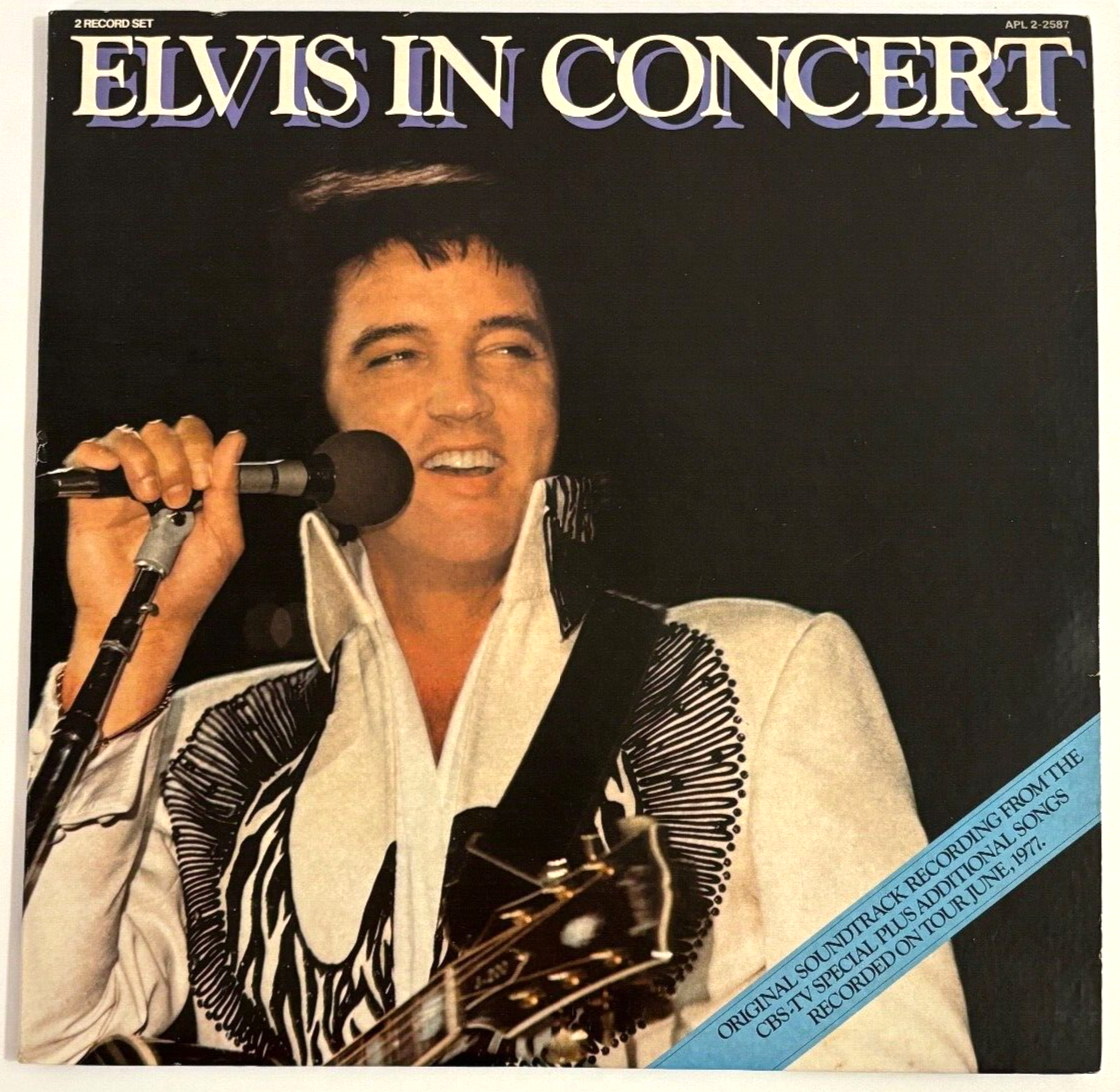 エルヴィスプレスリー　レコードセット ELVIS IN CONCERT ~ 2 RECORD SET WITH GATEFOLD COVER AND