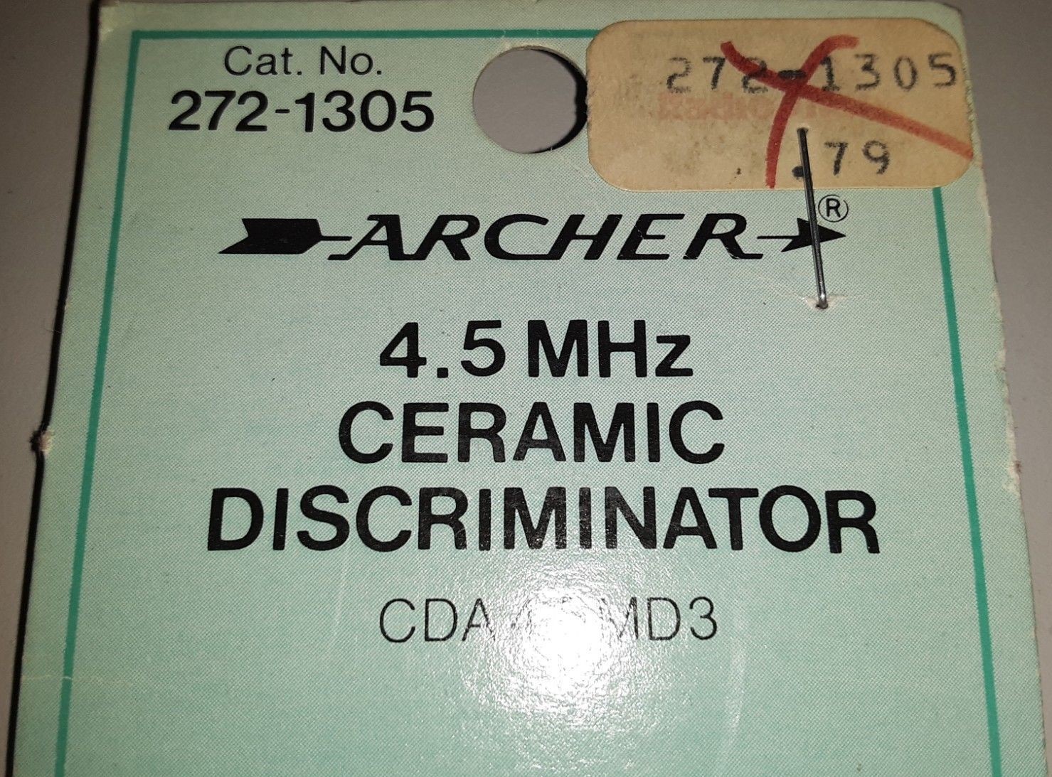 Archer Radio Shack 272-1305 4.5 MHz ceramic discriminator