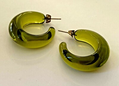 Boucle d'oreille clou vintage plastique VERT OLIVE NEUF 