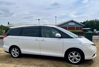 2016 Toyota Estima  PETROL Manual