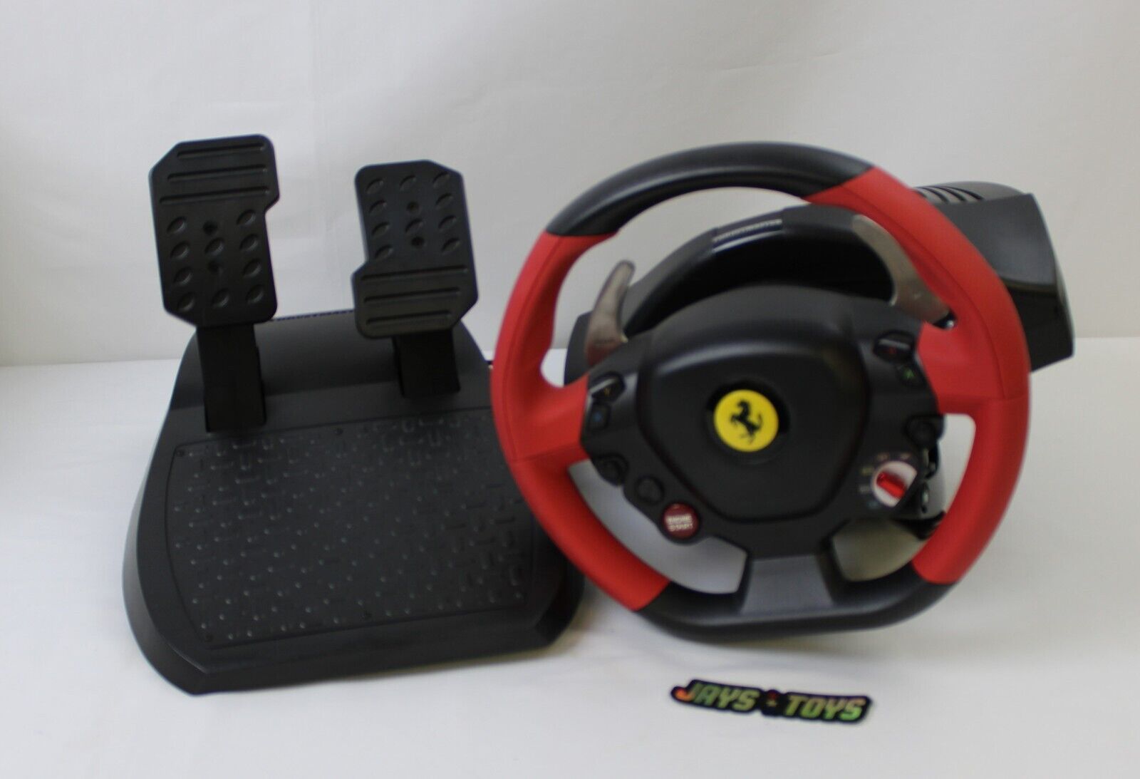 Thrustmaster Ferrari 458 Spider Racing Wheel & Pedals Xbox Thrustmaster Ferrari 458 Spider Racing Wheel & Pedals Xbox