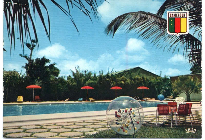 Cpsm - RÃ©Publique FÃ©DÃ©Rale Du Cameroun - Douala - L'Akwa Palace