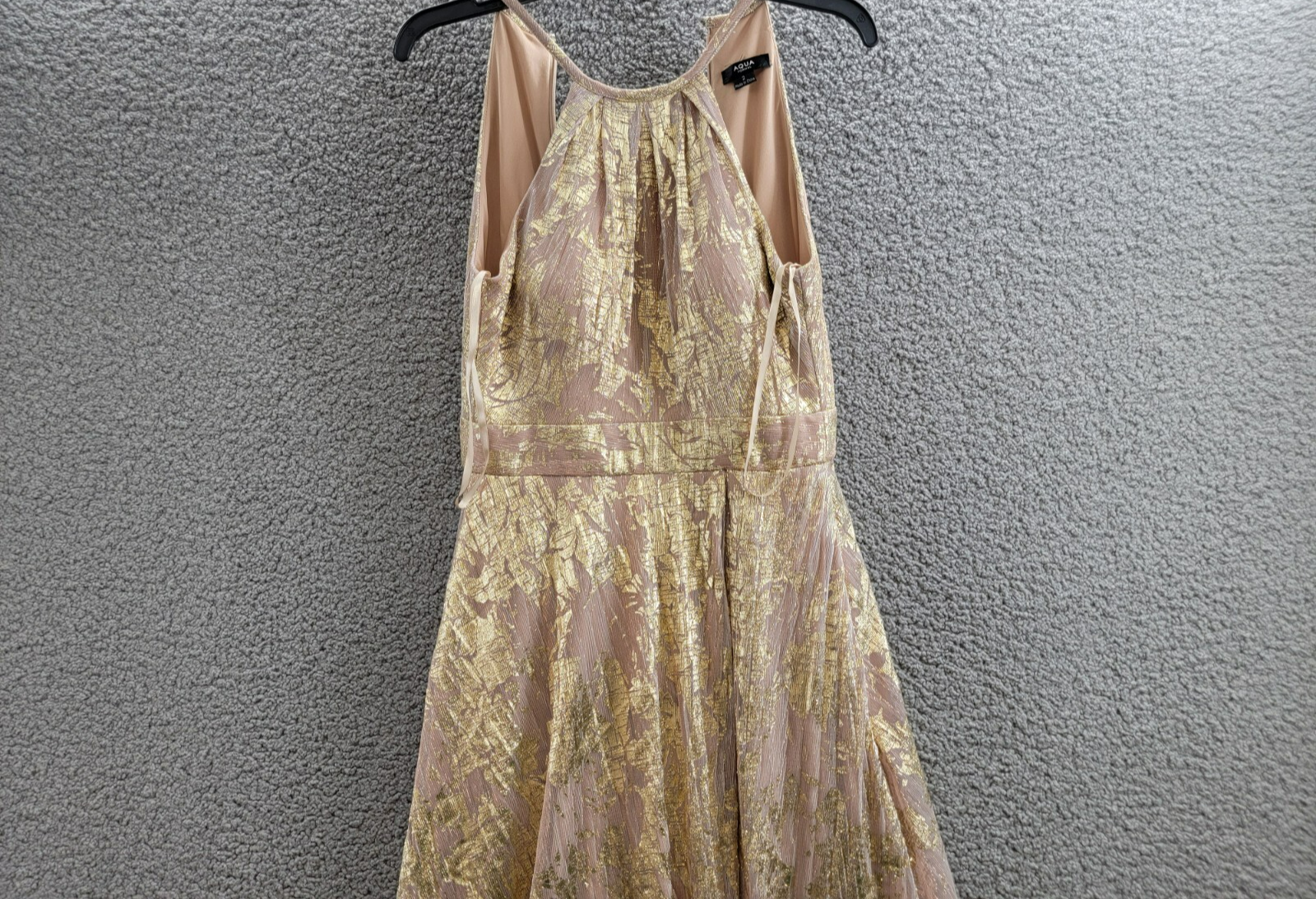 AQUA Foil Knit Metallic Halter Gown Women's 2 White/Pink/Gold Back Zip Closure - Picture 3 of 16