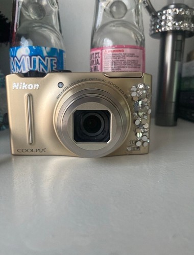 Nikon ニコン デジカメ COOLPIX S9100 ゴールド Amazon | NikonデジタルカメラCOOLPIX S9100 ソフィアゴールド