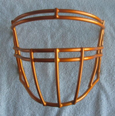 RIDDELL SPEED FLEX METALLIC GOLD FOOTBALL FACE MASK 95410 MEET NOCSAE STANDARD