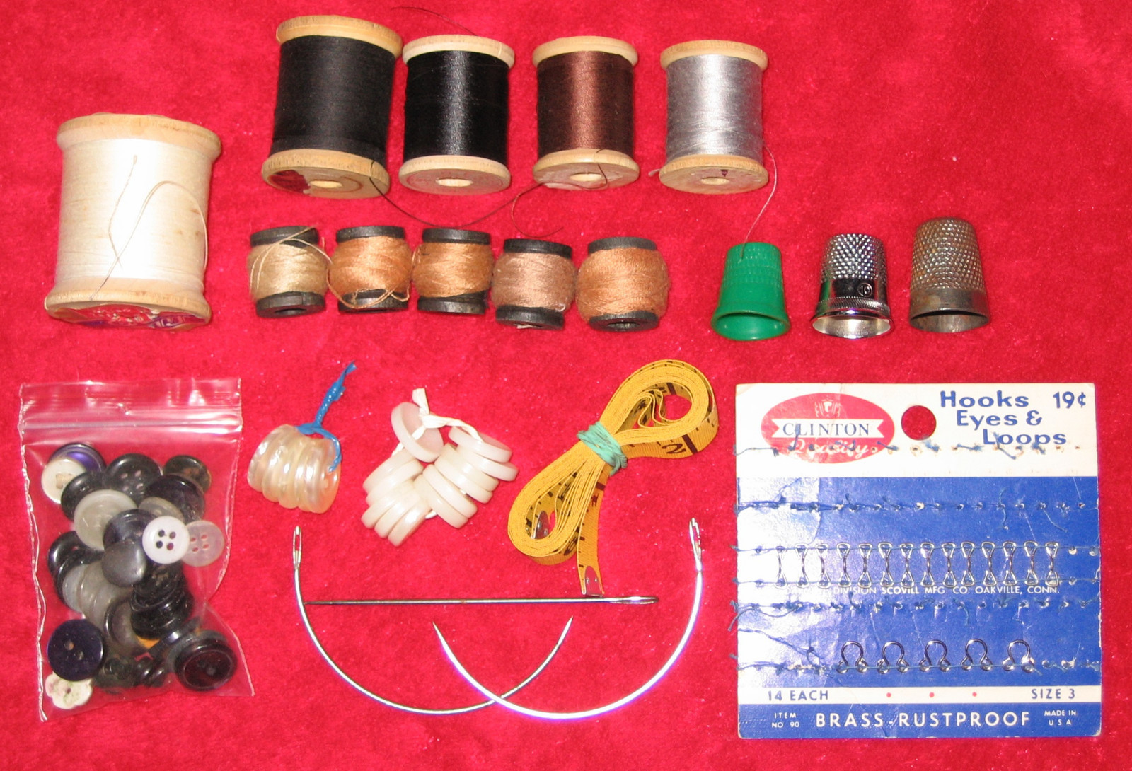 Vintage Sewing Lot Thimbles Thread Spools Buttons Measuring Tape Needle Hook Kit