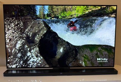 LG C7 OLED 4K HDR Smart TV - 55'' Class OLED55C7P Partial Burn-in/Soundbar SJC8