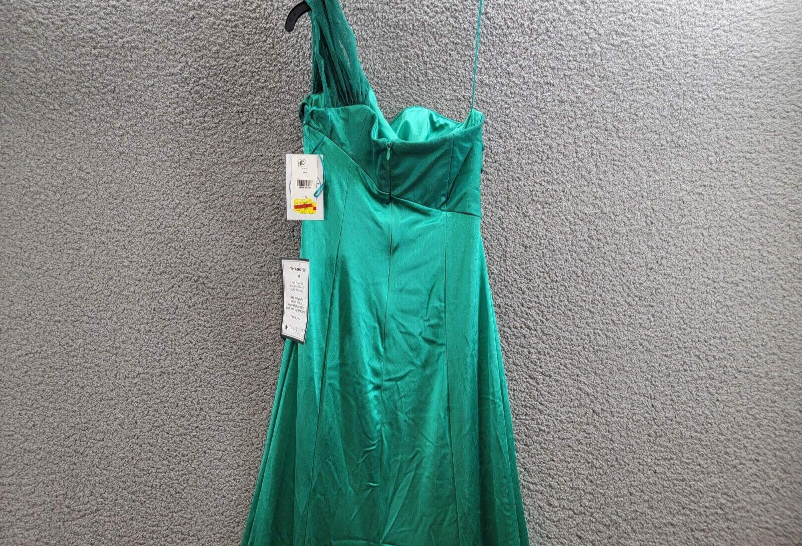 Violet Weekend One-Shoulder Tulle-Bodice Gown Juniors' 1/2 Jade Back Zip Closure - Picture 10 of 16