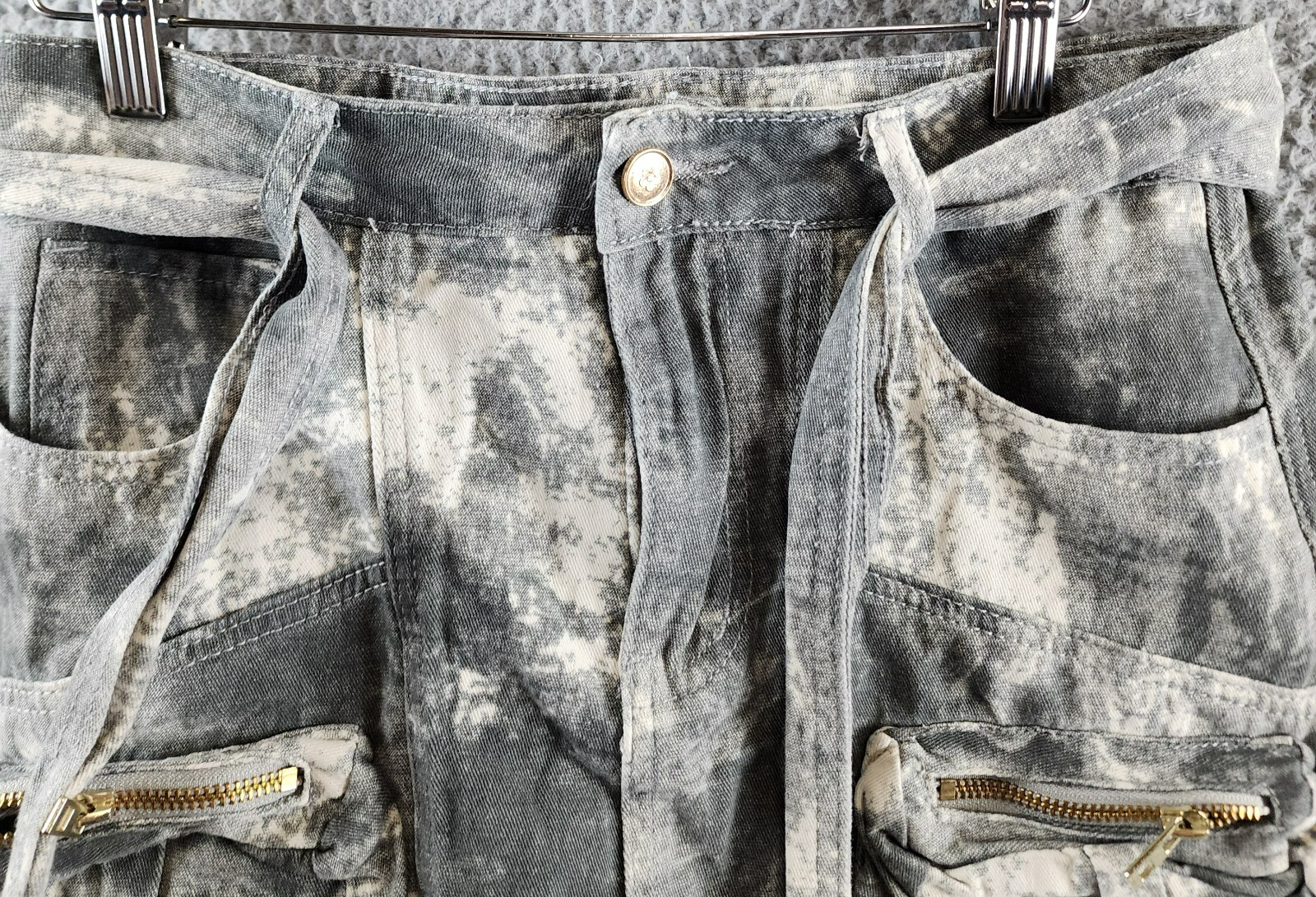 Madonna & Co. Cargo Denim Mini Skirt Women's L Gray Acid Wash Button Zip Closure - Picture 2 of 13