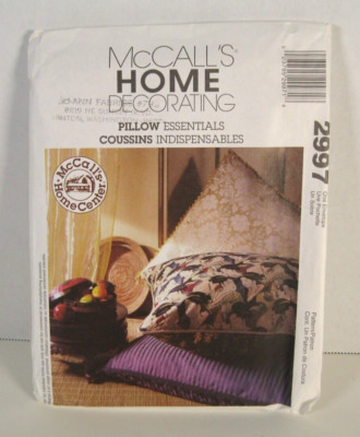 McCall's Home Decorating 2997 Pillows Essentials Floor Cushions Pattern Uncut