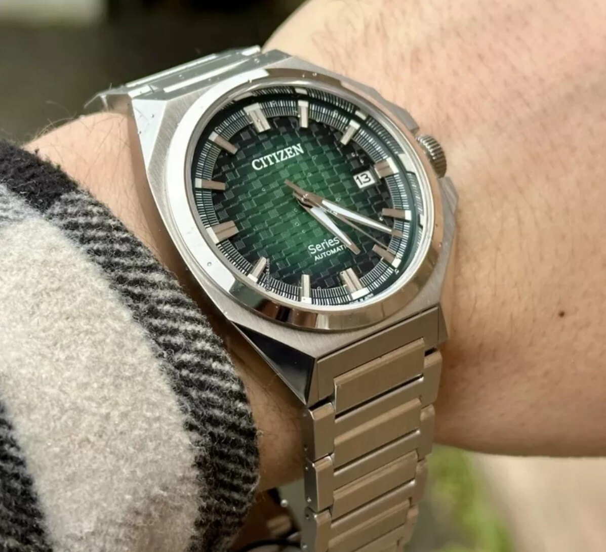 Pre-owned Citizen Series 8 Nb6050-51w Green Automatic Stainless Steel Men's Dress Watch