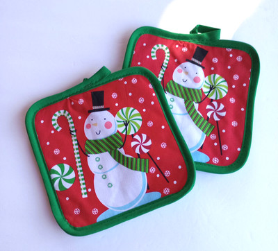 Set of 2 ~ CHRISTMAS Pot HOlders / Hot Pads - PEPPERMINT SNOWMAN SNOWMEN