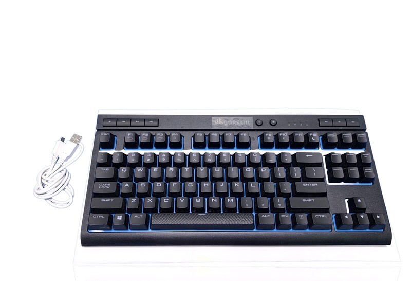 Corsair K63 Wired Mechanical Gaming Keyboard CHERRY MX Red Blue LED Bluetooth