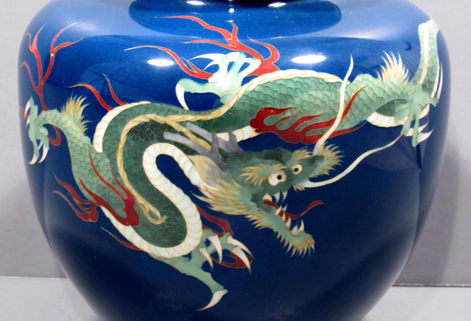 Japanese Cloisonne Vase      SIGNED - ORIGINAL BOX - $4800 - $1800