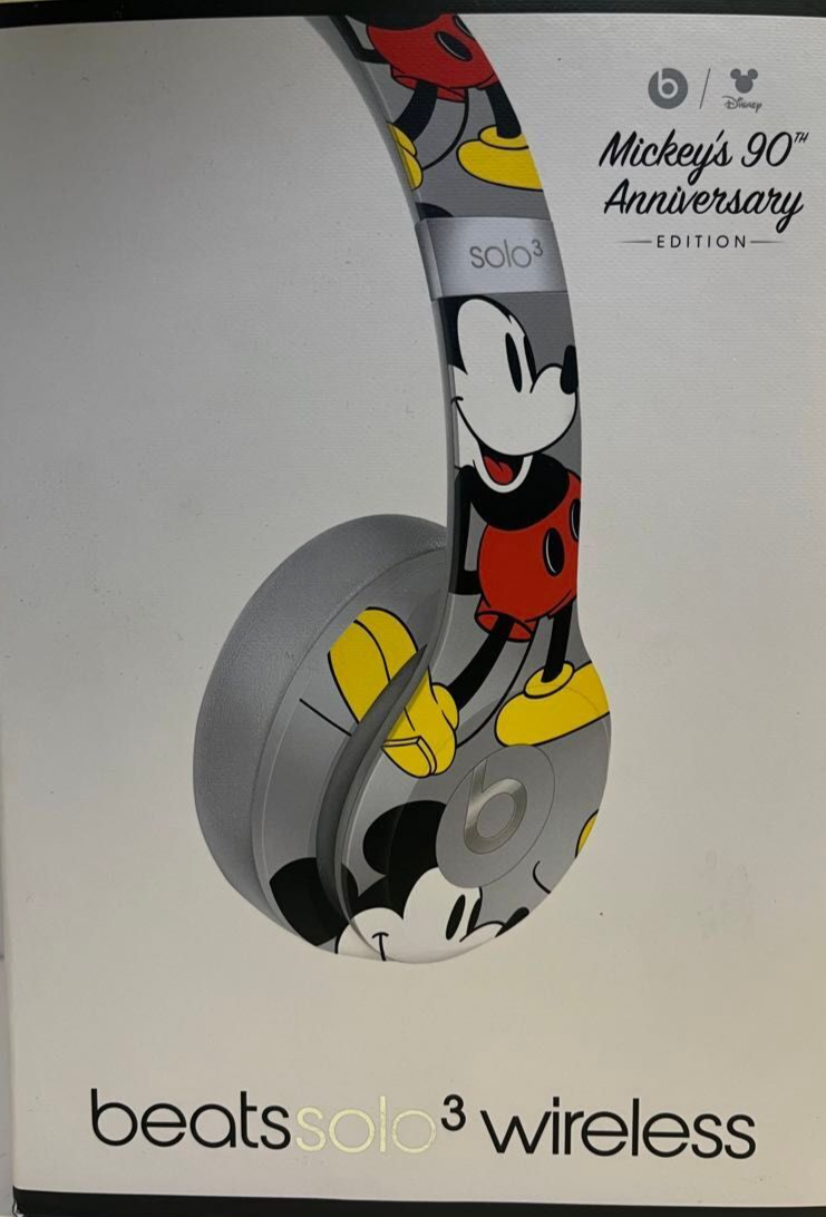 SOLO3 WIRELESS MICKEY'S 90TH ANNIVERSAR… First Look: Mickey's 90th Anniversary beats Solo3 Wireless