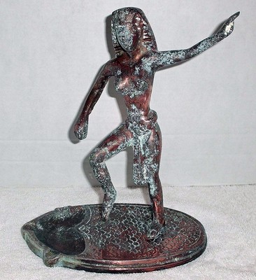 RARE VINTAGE EGYPTIAN STATUE WITH ASHTRAY, MAYBE VERY FEW OF A KIND.