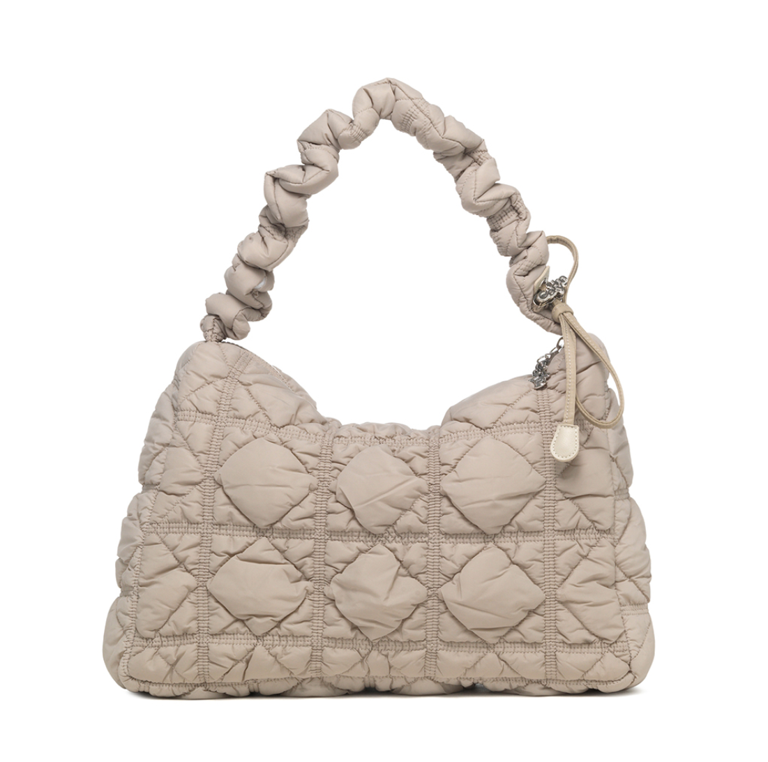 _J.L-A.L_ – Torsade Bag Black