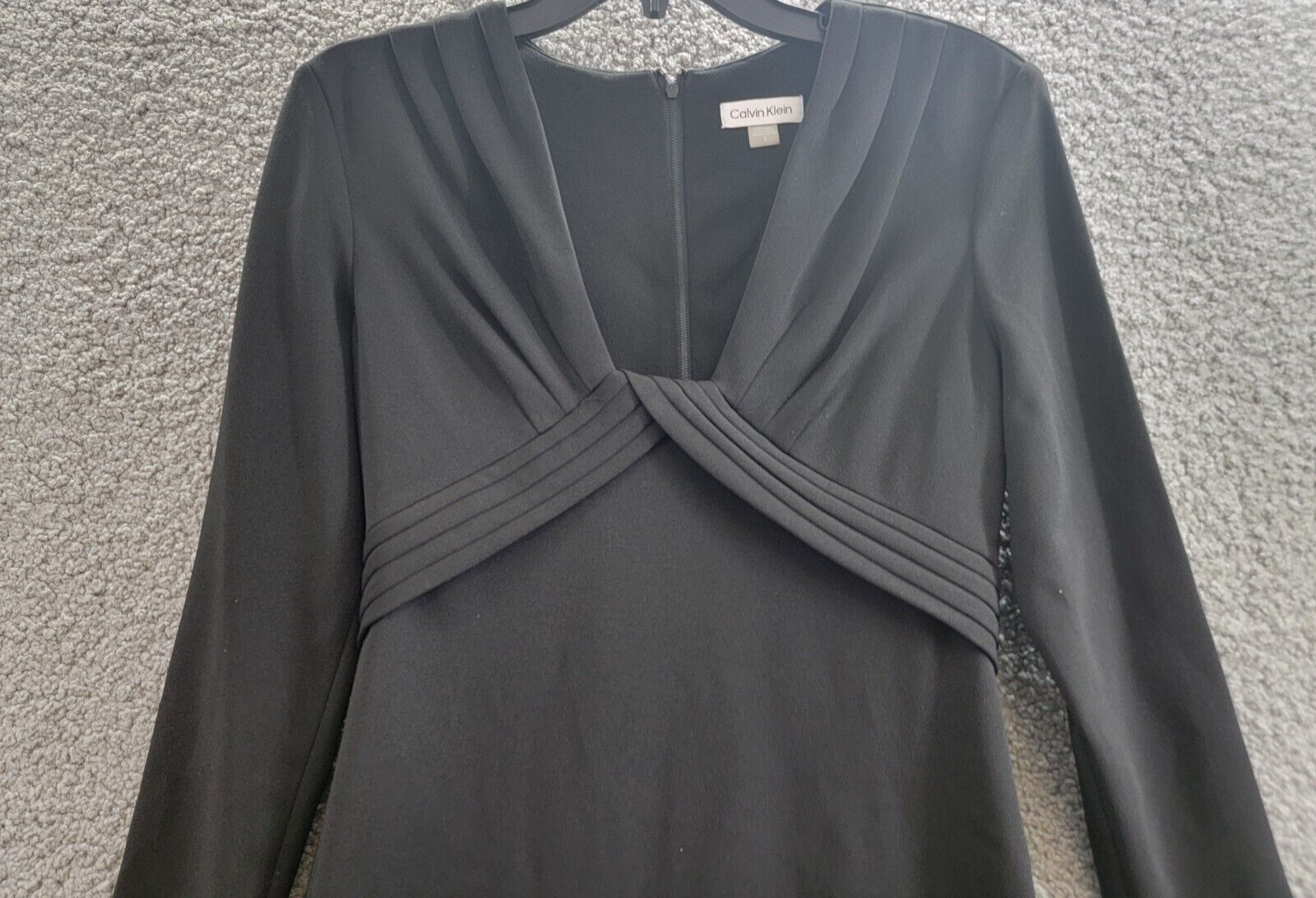 Calvin Klein Pleated Knee Length Sheath Dress Women's 4 Black Back Zip Closure - Picture 3 of 17