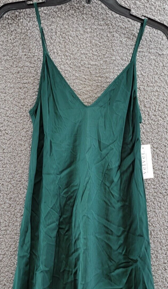 Velvet by Graham & Spencer Poppy Slip Dress Women's XS Fern V-Neck Sleeveless - Picture 3 of 15