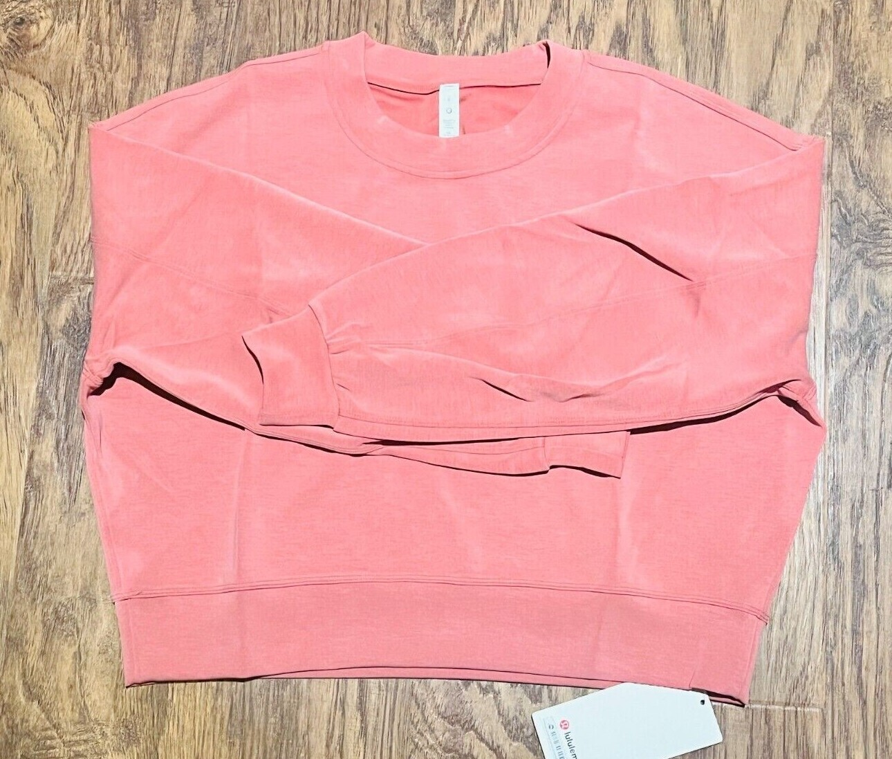 【お値下げ美品】lululemon softstreme トップス　6 Lululemon Ribbed Softstreme Perfectly Oversized Cropped Crew