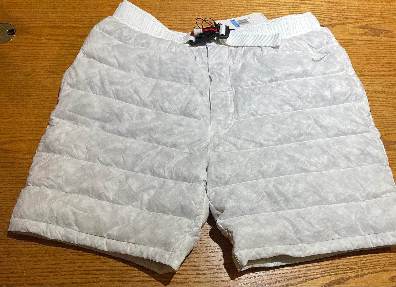 即購入可！！ 正規品 NIKE トムサックス ダウン フィル ショートパンツ★ NIKE公式】ナイキ x トム サックス ダウン フィル ショート