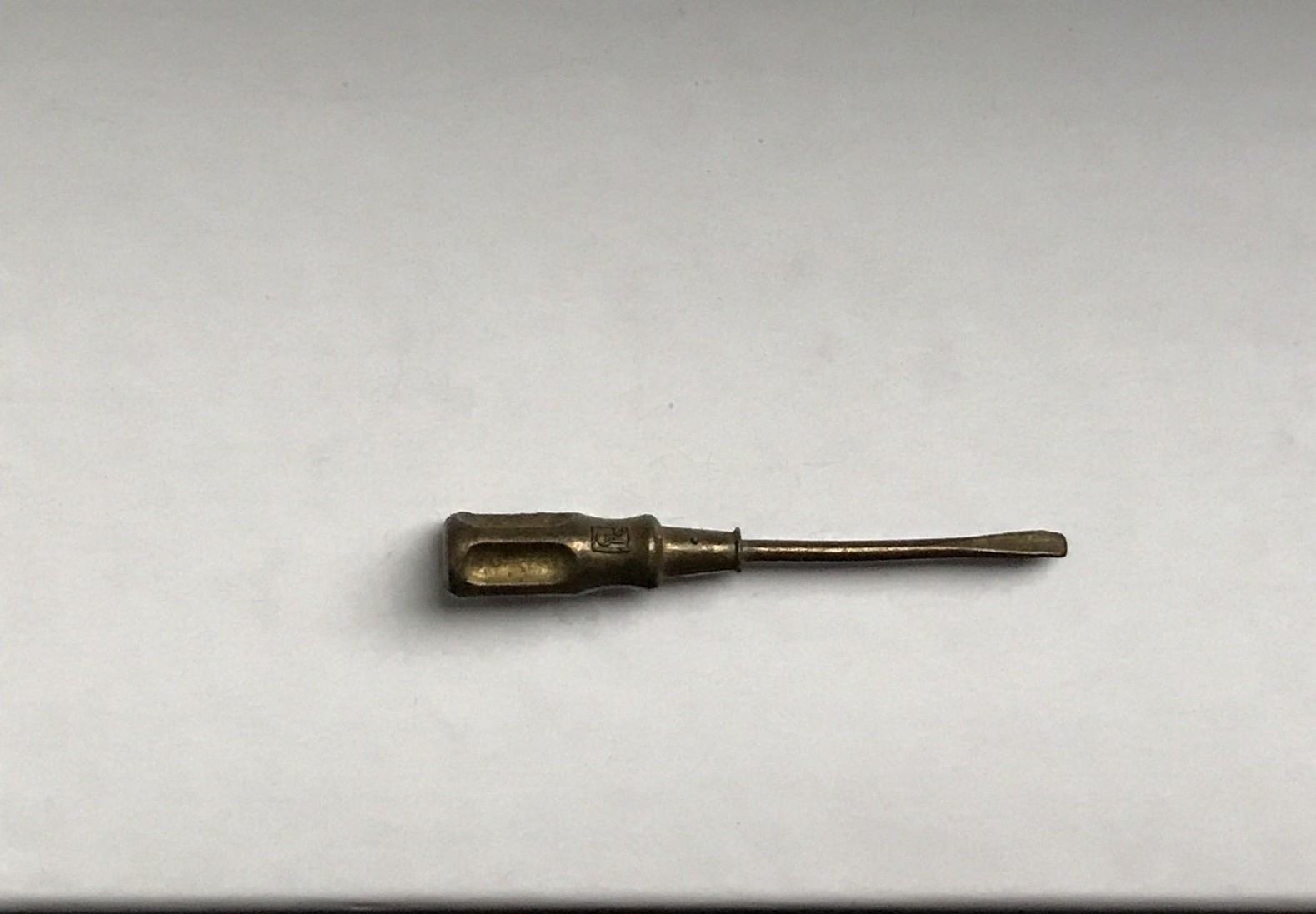 3 VTG Miniature Tools/Charms~Gries Reproducer Corp Intercast~Cracker Jacks~Prize