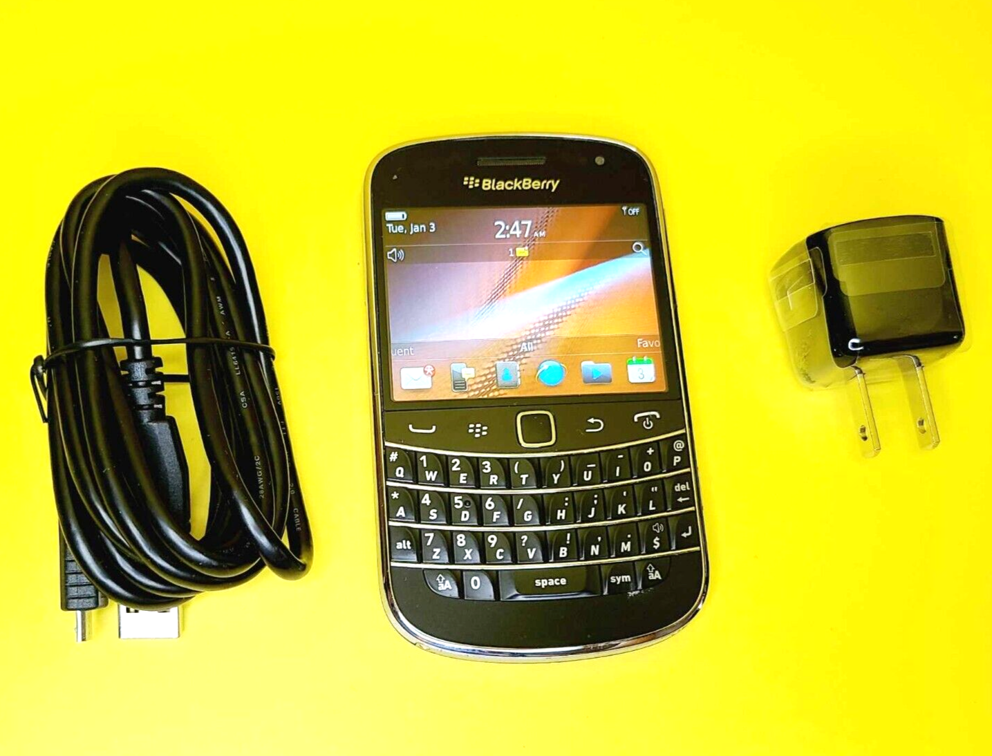 BLACKBERRY BOLD 9900 UNLOCKED QWERTY CELL PHONE TELUS BELL