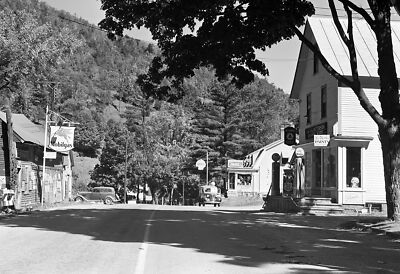 1941 Main Street, Tunbridge, Vermont Old Photo 13" x 19" Reprint