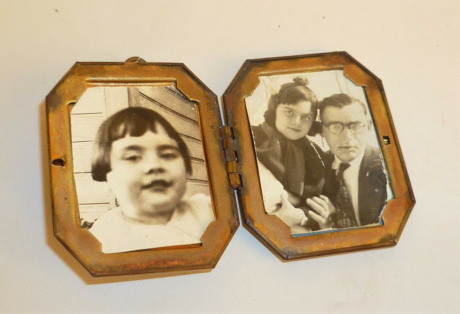 Large Vintage Victorian Cameo Top Photograph Locket Pendant