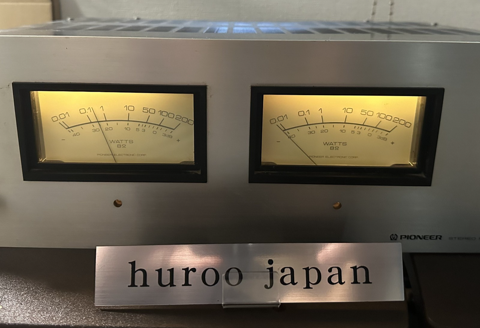 アンプ Pioneer M-70 Pioneer in specifications of Pioneer M-70