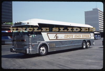 LA on an 11/" Brand New Mold MCI /"J/" Plastic Bank Bus Hotard