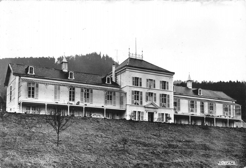 Cpa 88 Moyenmoutier Maison De Retraite Paul Vincent