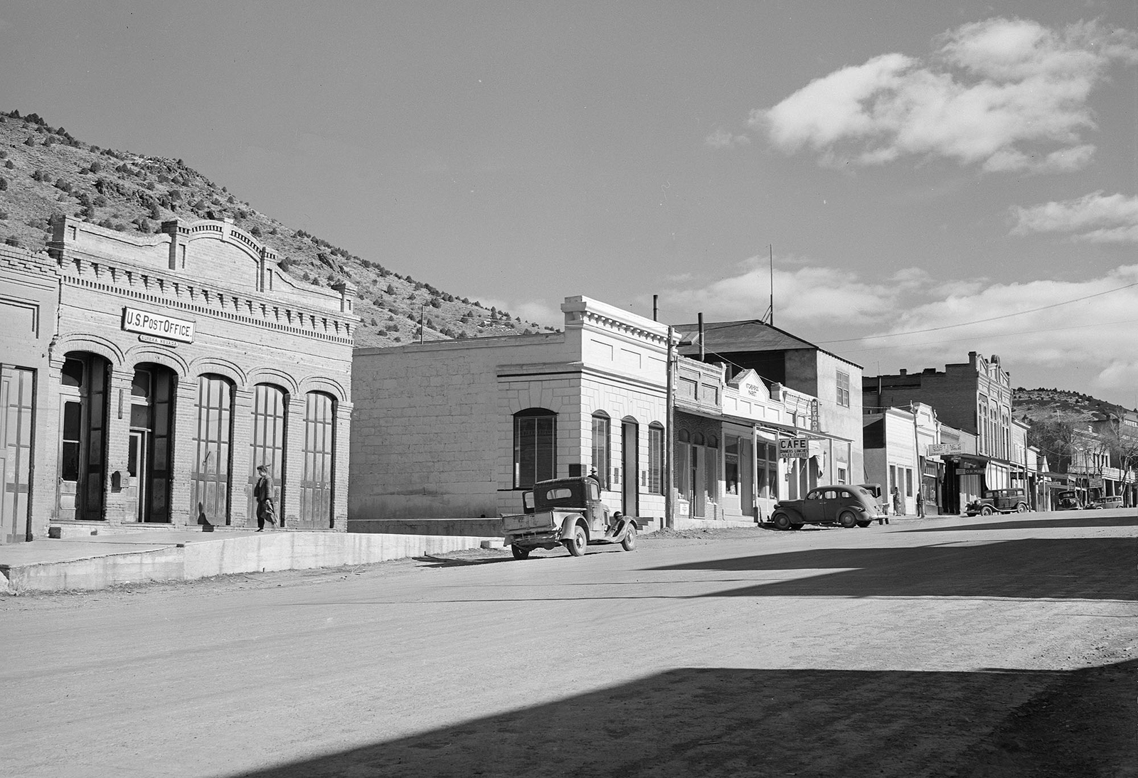 1940 Main Street, Eureka, Nevada Vintage Old Photo 13" x 19" Reprint