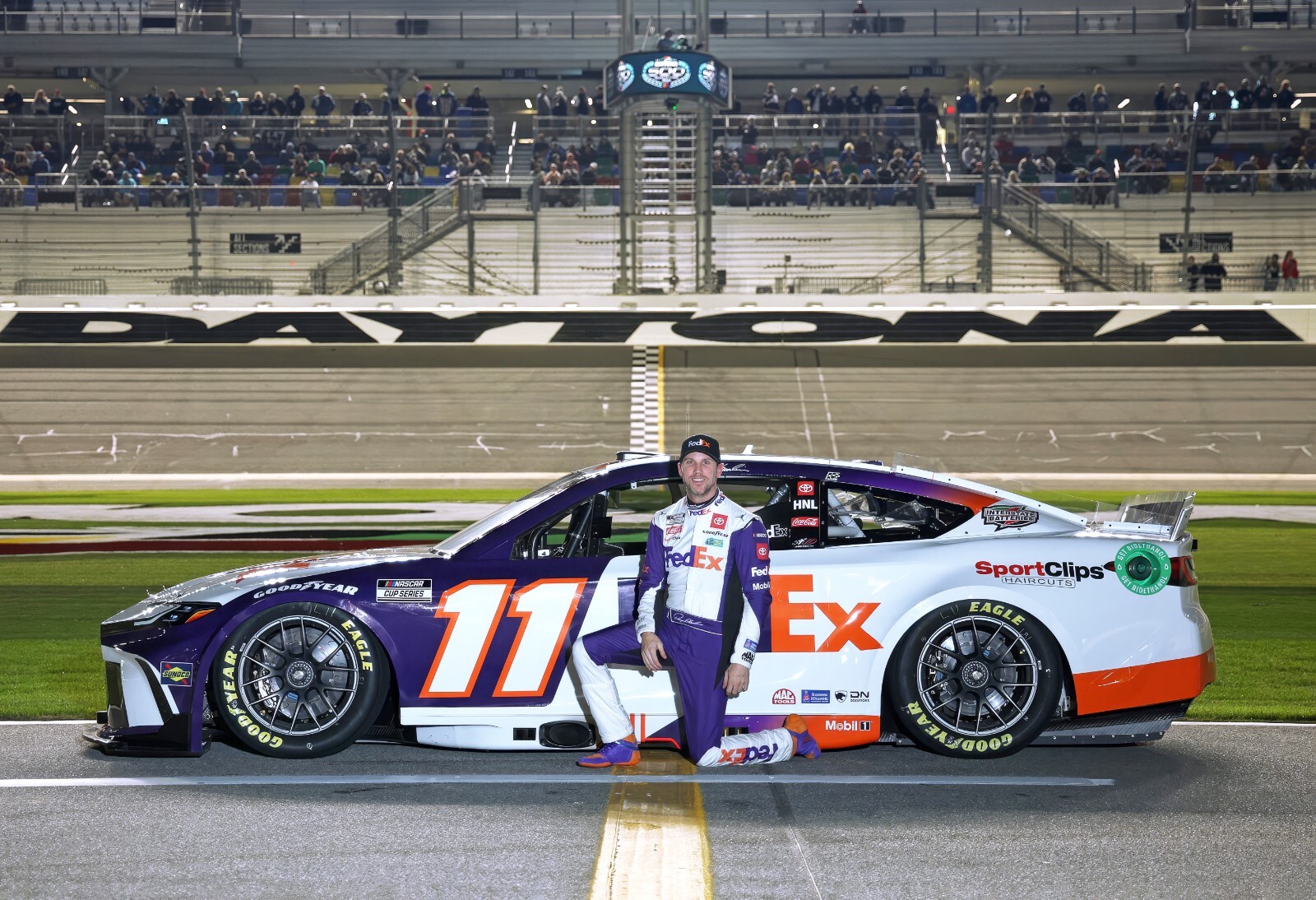 NASCAR 2020 Denny Hamlin #11  セット 2020 Denny Hamlin #11 FedEx Office - Dover Win / Raced
