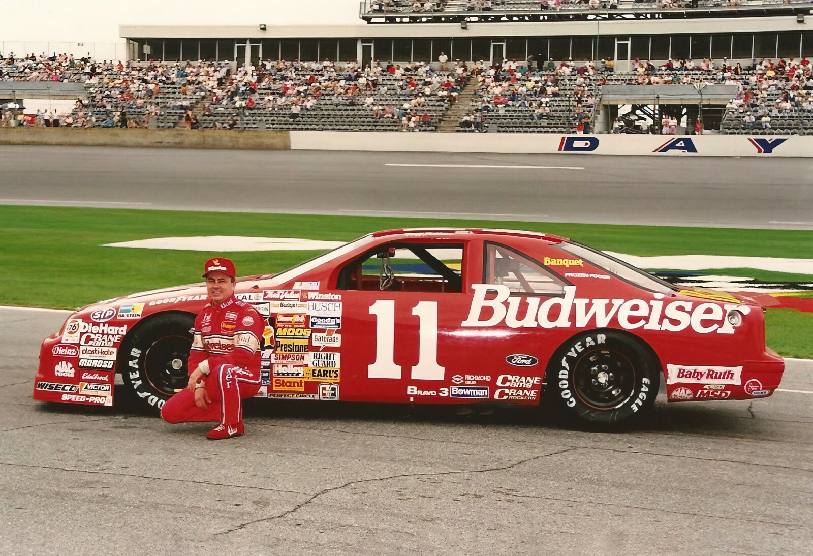 ナスカー NASCAR Budweiser #29 ボンネットディスプレイ ナスカー NASCAR Budweiser #29 ボンネットディスプレイ $_57