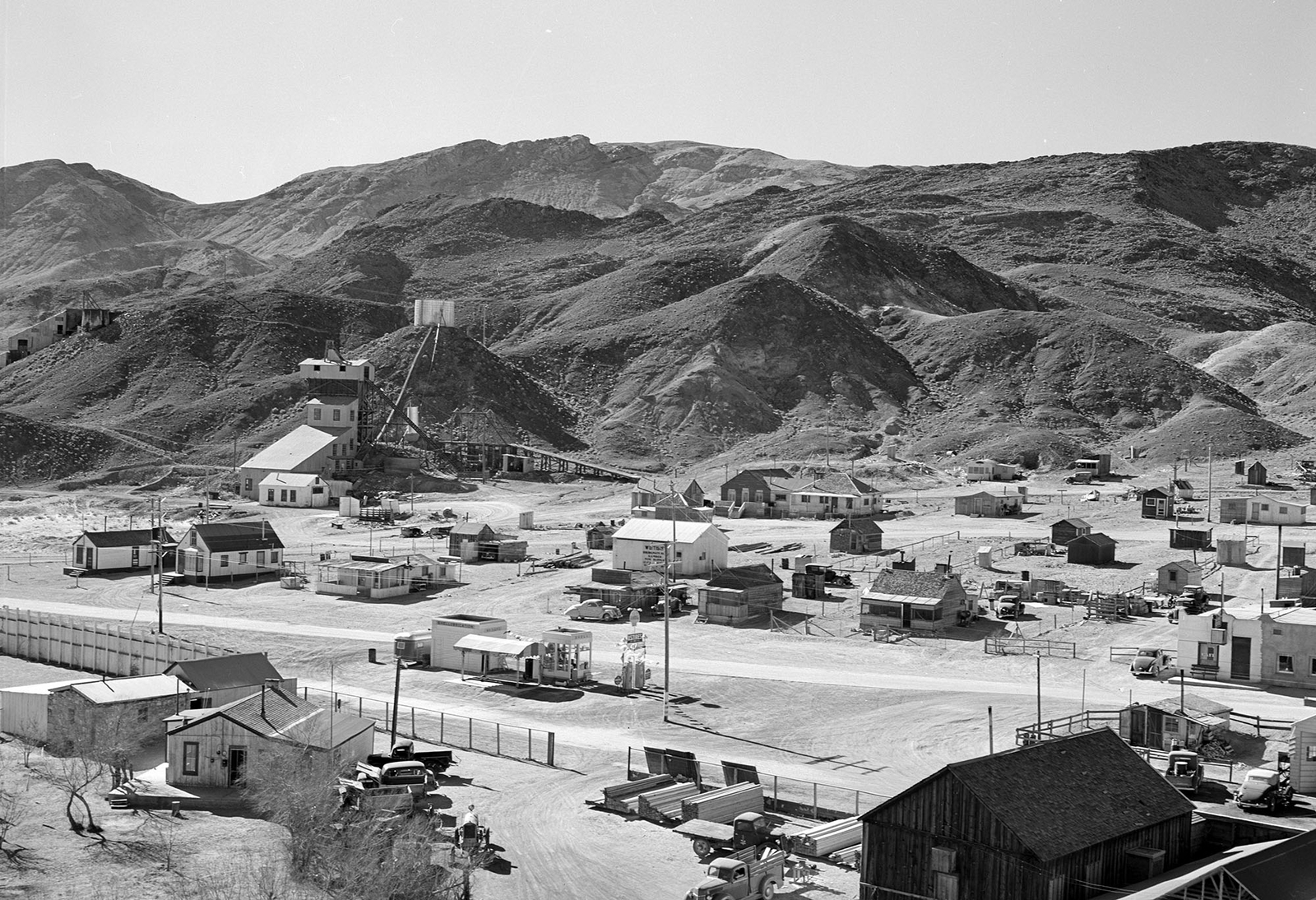 1940 Mining Town, Silver Peak, Nevada Vintage Old Photo 13" x 19" Reprint